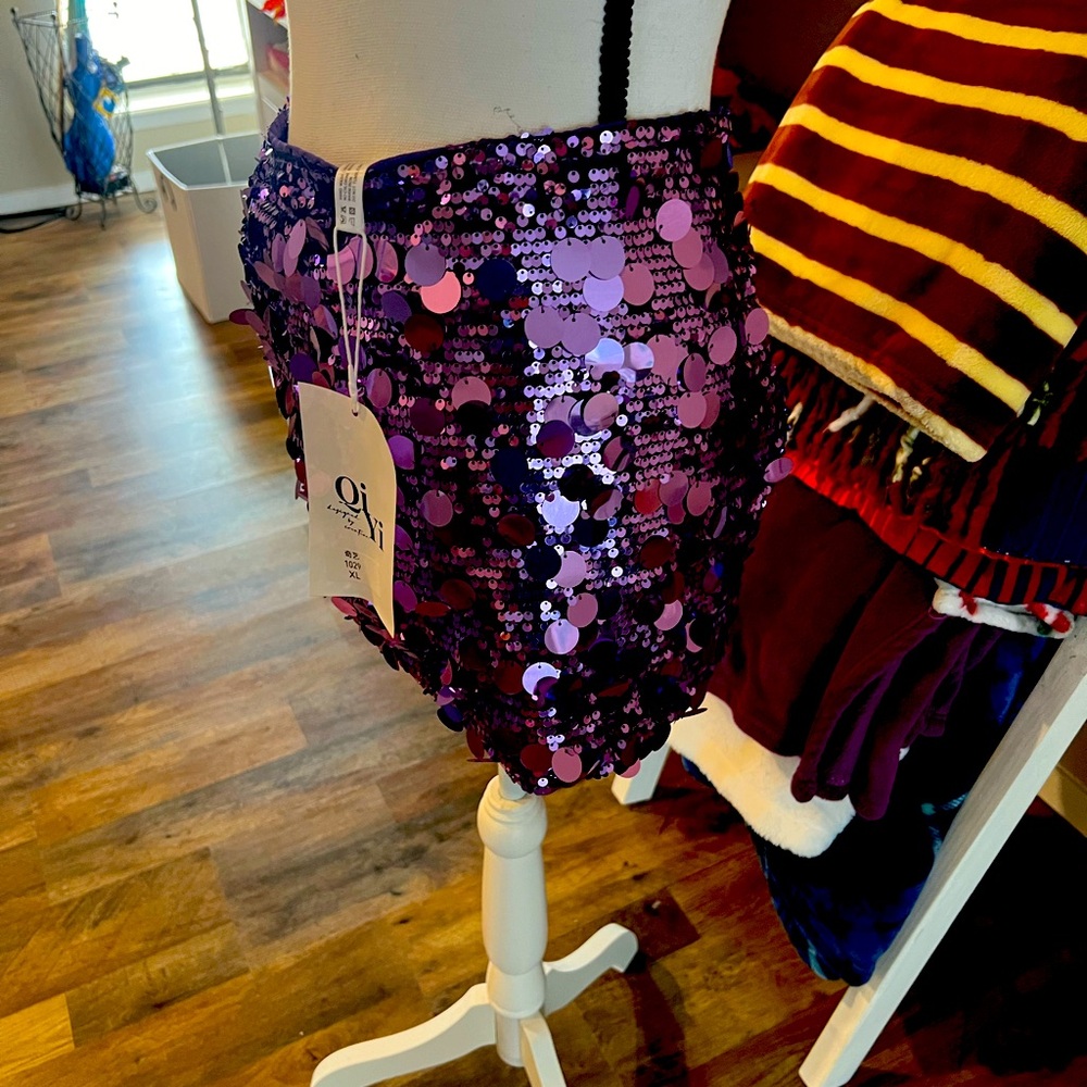 Sequin skirt